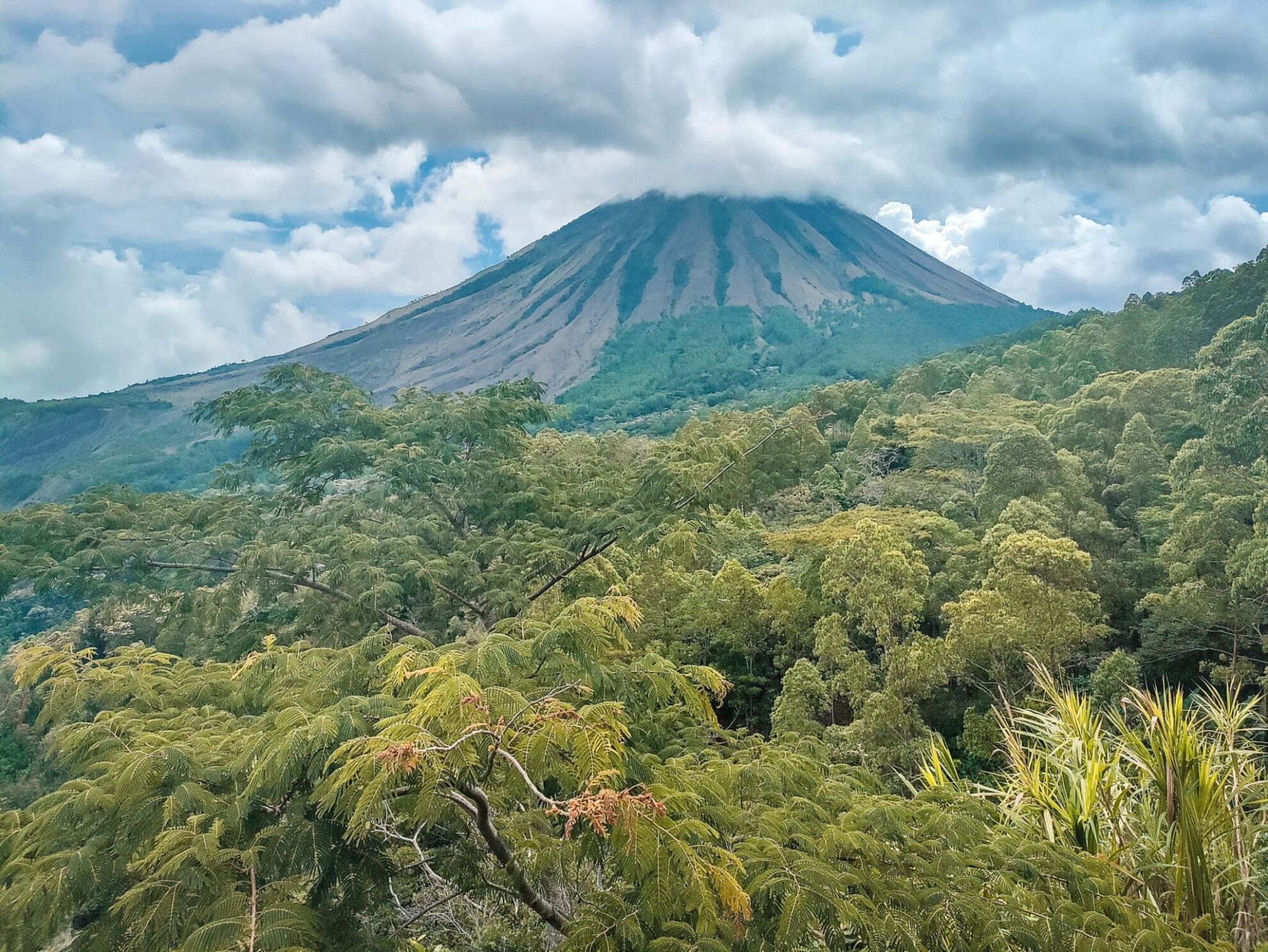 Inerie Vulkaan | Bajawa Flores