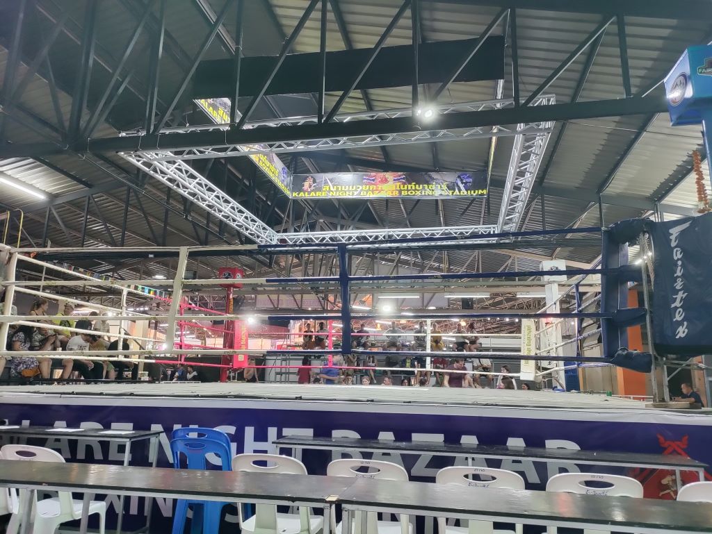 Muay Thai | boksen in het Kalare Boxing Stadium