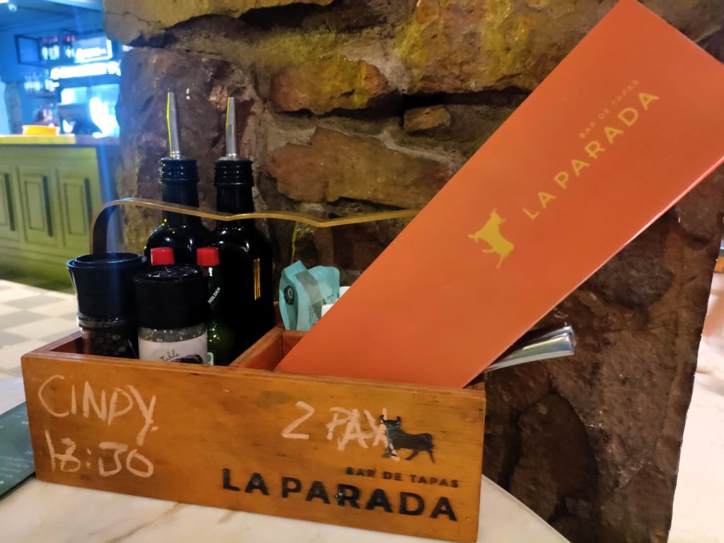 Bij La Parada in Constantia Nek kun je ook op een regenachtige dag heel gezellig dineren
