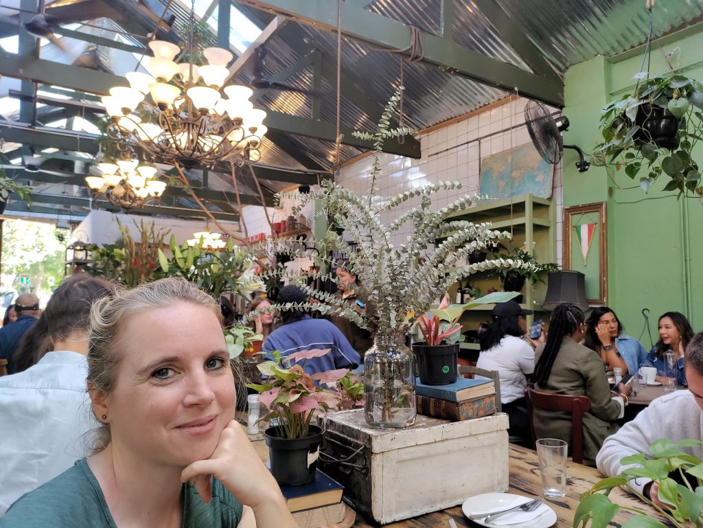 Leuke restaurants in Kaapstad | Our Local | het is fijn zitten bij Our Local